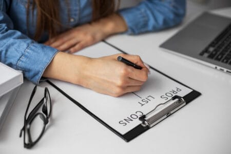 pros and cons - how to prepare for group discussions